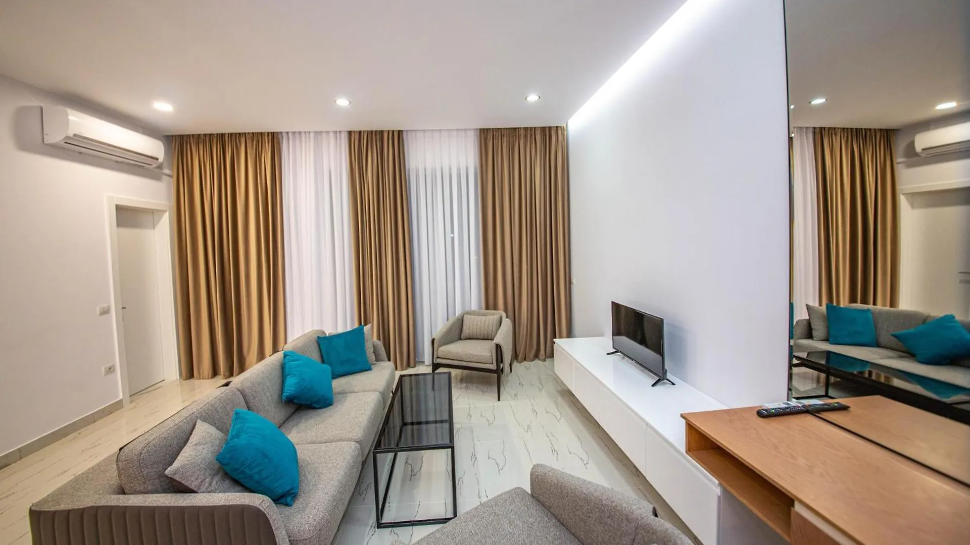 Noan Hotel & Resort Dhermi 3*,  Albania