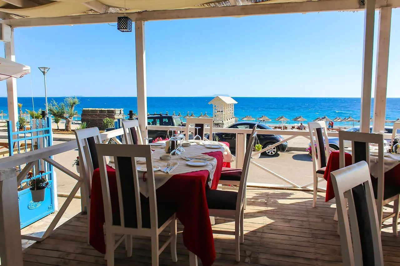 Noan Hotel & Resort Dhermi 3*,